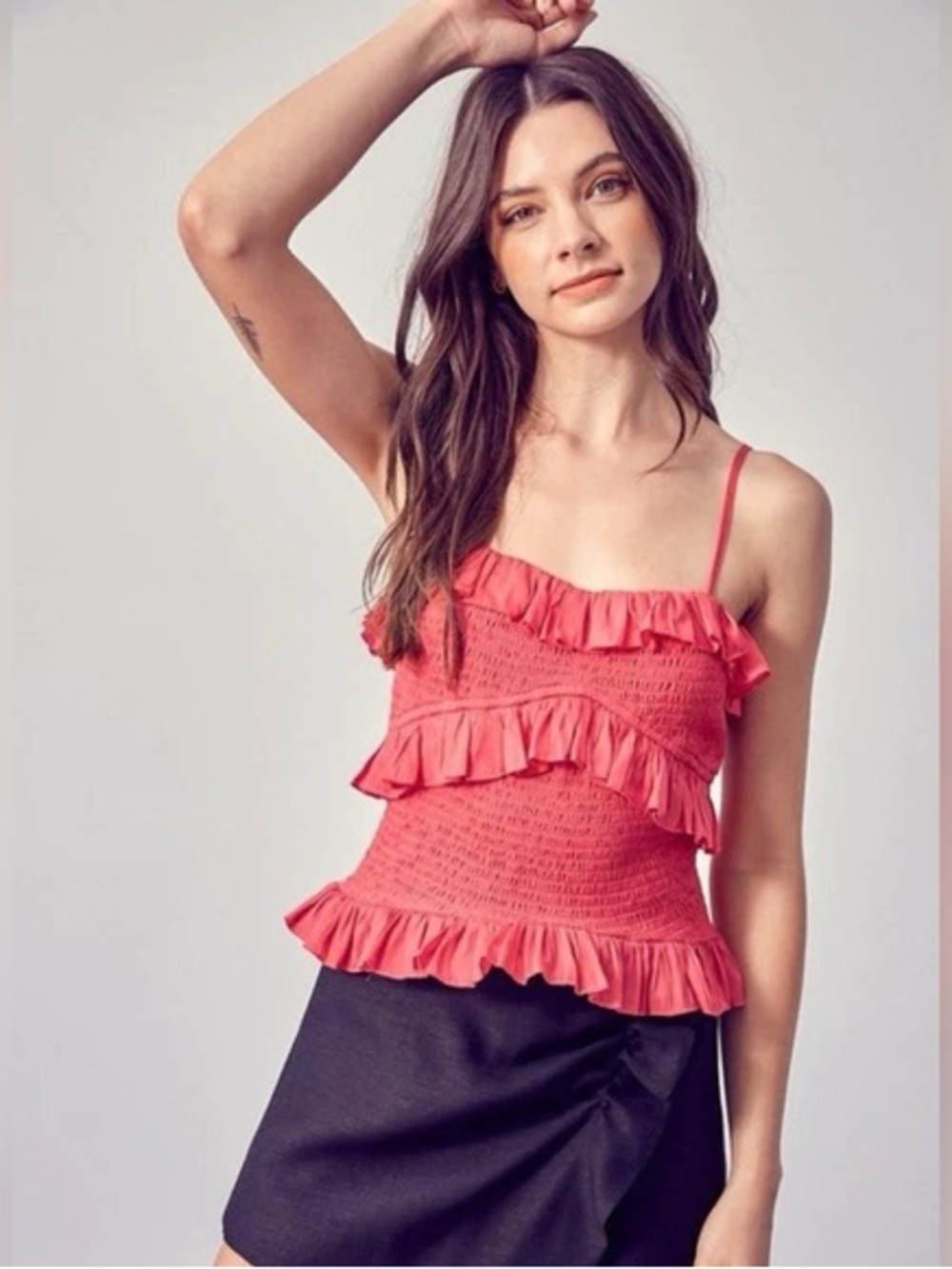 NWT ✨ DO+BE Hot Pink Smocked
Ruffle Tank Top medium